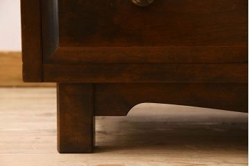 北海道民芸家具　シックな風合いのチェスト(ローボード)(2)