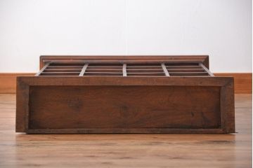 アンティーク家具　イギリスアンティーク　壁掛けシェルフ