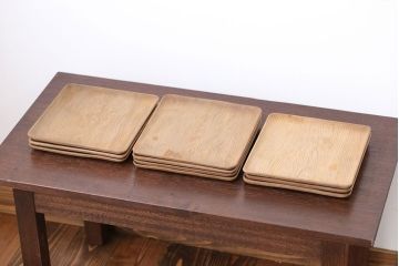 アンティーク雑貨　古い木味の角盆10枚セット(茶道具・彫刻・トレー)