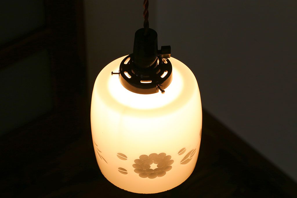 昭和レトロ　かわいい和製アンティーク電笠(1)