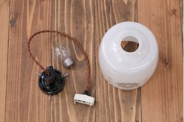 昭和レトロ　かわいい和製アンティーク電笠(1)