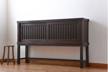 アンティーク家具　古民具・骨董　脚付き!六尺　水屋箪笥サイドボード