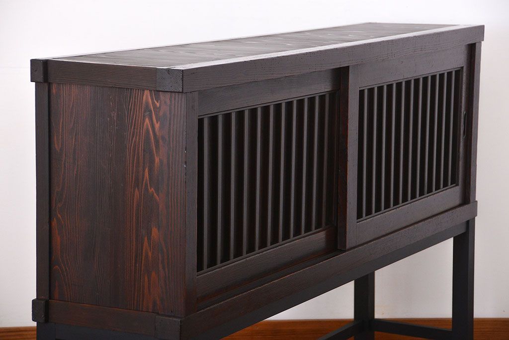 アンティーク家具　古民具・骨董　脚付き!六尺　水屋箪笥サイドボード