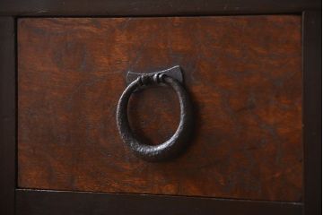 アンティーク家具　古民具・骨董　脚付き　水屋箪笥ローボード(テレビ台、キャビネット、収納棚)