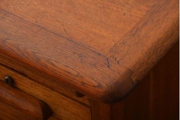 ヴィンテージ家具　イギリスビンテージ　オーク材　片袖机