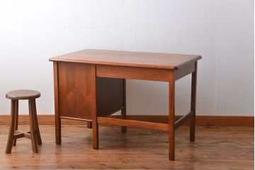 ヴィンテージ家具　イギリスビンテージ　オーク材　片袖机