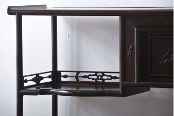 アンティーク家具　古民具・骨董　黒檀材の茶棚(飾り棚)