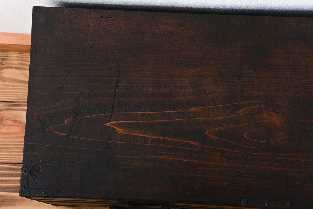 アンティーク家具　古民具・骨董　味わい深い小箪笥