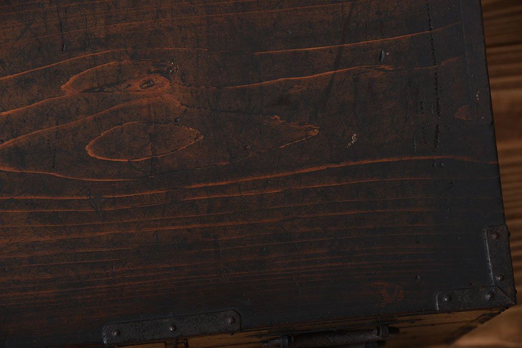 アンティーク家具　古民具・骨董　味わい深い小箪笥