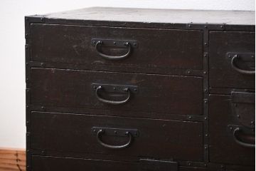 アンティーク家具　古民具・骨董　味わい深い小箪笥