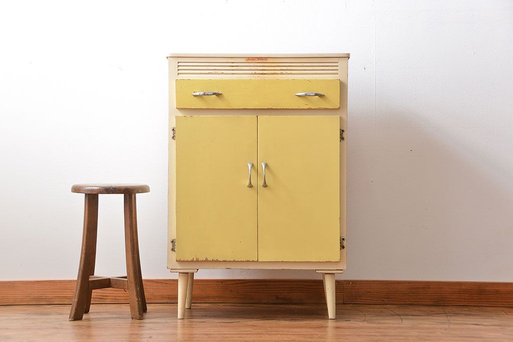 アンティーク家具　ミッドセンチュリースタイル　キャビネット