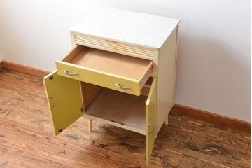 アンティーク家具　ミッドセンチュリースタイル　キャビネット