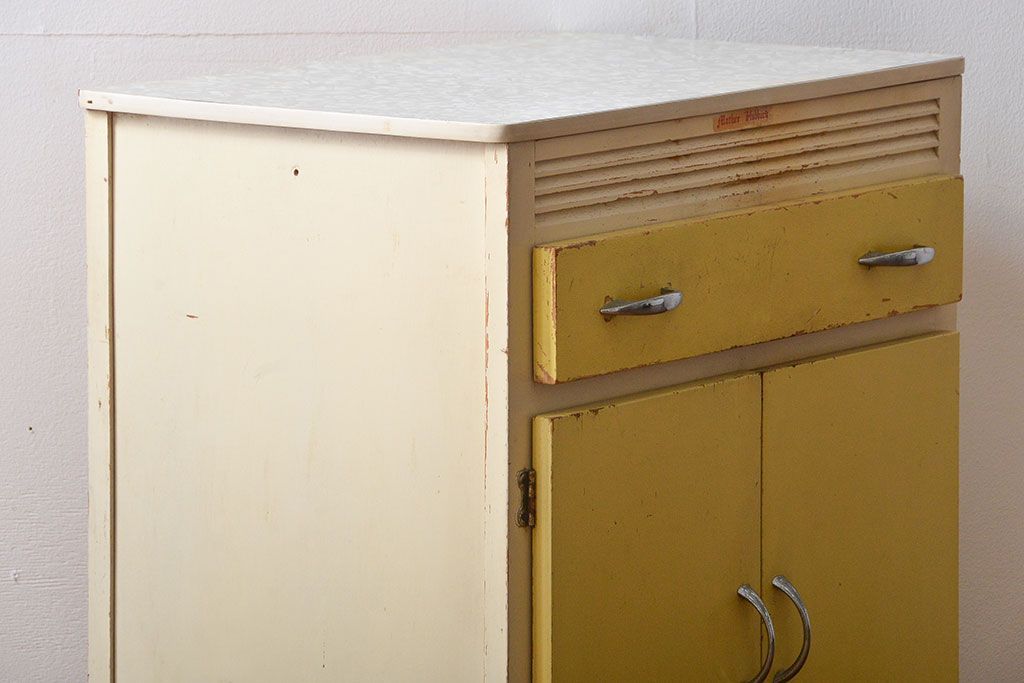 アンティーク家具　ミッドセンチュリースタイル　キャビネット