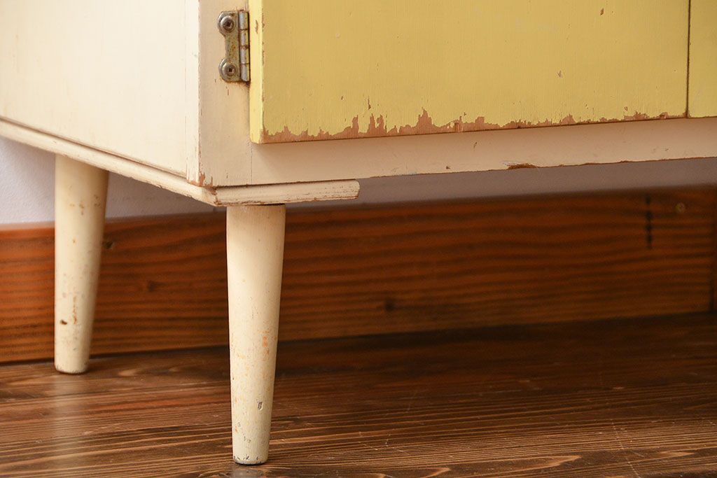 アンティーク家具　ミッドセンチュリースタイル　キャビネット