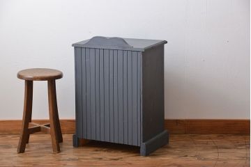 アンティーク雑貨　アンティークペイント　ナイトテーブル(1)