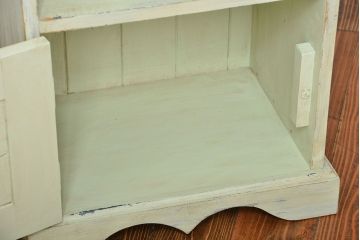 アンティーク雑貨　アンティークペイント　ナイトテーブル(2)