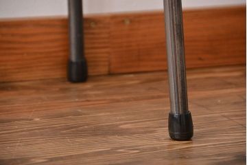 アンティーク家具　アンティーク 天板一枚板 古材を使った鉄脚テーブル(1)