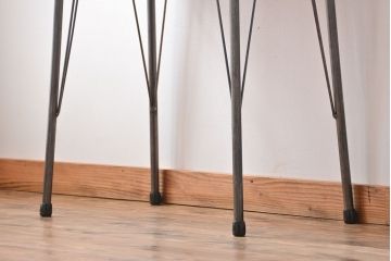 アンティーク家具　アンティーク 天板一枚板 古材を使った鉄脚テーブル(3)