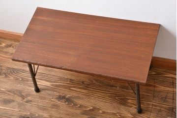 アンティーク雑貨　アンティーク　鉄脚センターテーブル(ディスプレイ台)