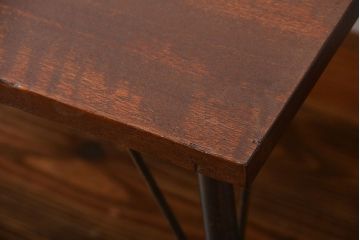 アンティーク雑貨　アンティーク　鉄脚センターテーブル(ディスプレイ台)(1)