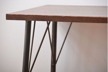 アンティーク雑貨　アンティーク　鉄脚センターテーブル(ディスプレイ台)(1)