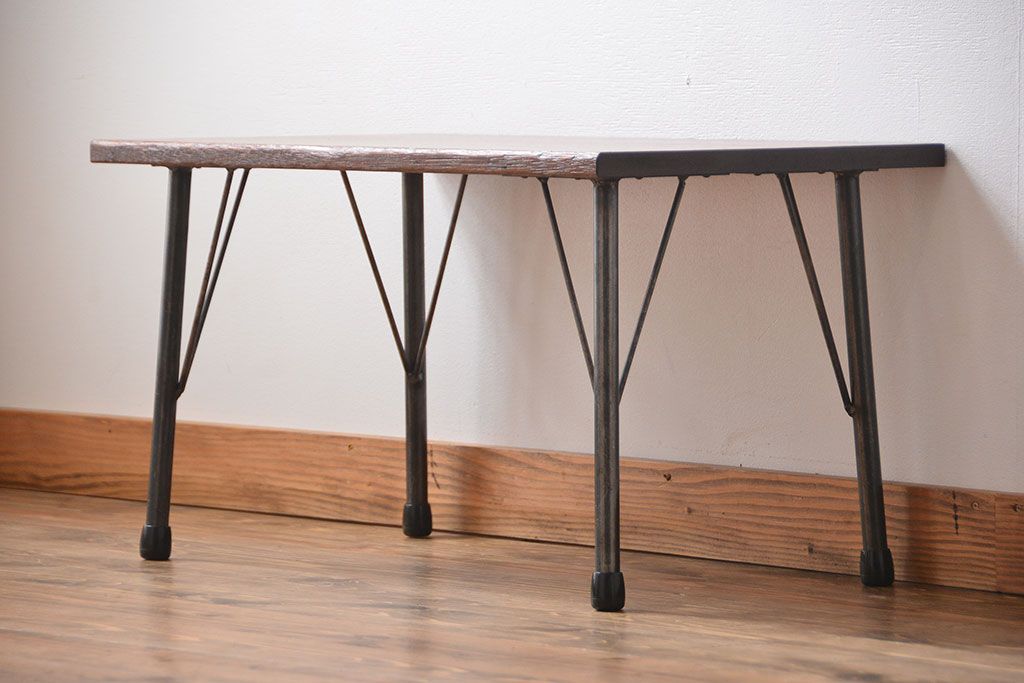 アンティーク家具　アンティーク　鉄脚センターテーブル(ディスプレイ台)(2)