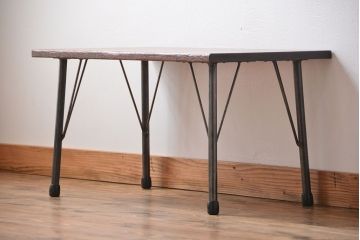 アンティーク家具　アンティーク　鉄脚センターテーブル(ディスプレイ台)(2)