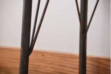 アンティーク家具　アンティーク　鉄脚センターテーブル(ディスプレイ台)(2)