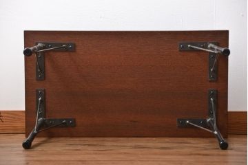 アンティーク家具　アンティーク　鉄脚センターテーブル(ディスプレイ台)(2)