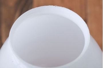 和風な小さなスタンドランプ(ぼんぼり)