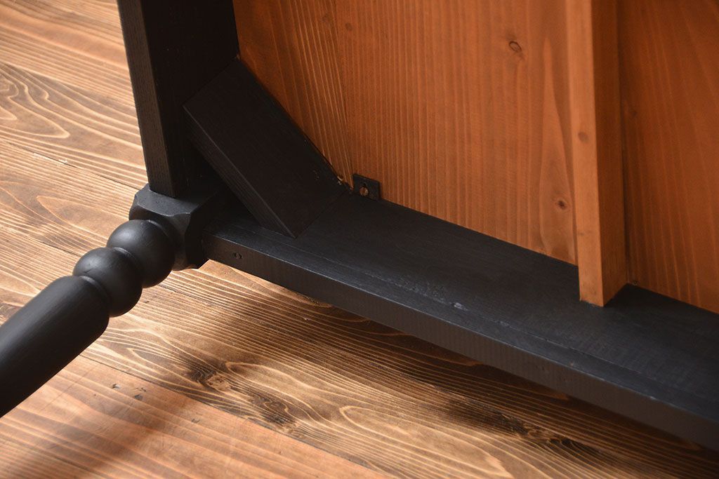 アンティーク家具　アンティークペイント　ダイニングテーブル