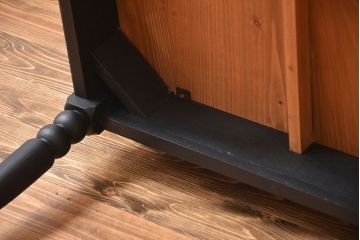 アンティーク家具　アンティークペイント　ダイニングテーブル