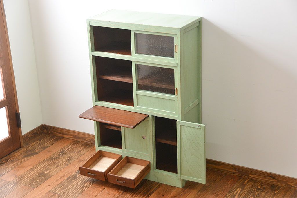 アンティーク家具　アンティークペイント　小振りな食器棚