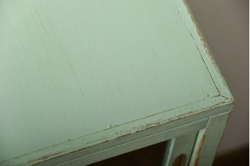 アンティーク家具　アンティークペイント　小振りな食器棚