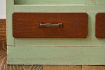 アンティーク家具　アンティークペイント　小振りな食器棚