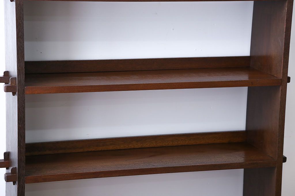 レトロ家具　昭和レトロ　上品な楔(くさび)式本棚