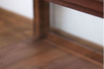 アンティーク家具　アンティーク　小振りな横長ガラスケース