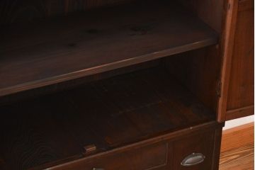 アンティーク家具　三方栗材　変わり型　上品な三段重ね箪笥