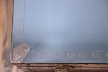 アンティーク家具　イギリスアンティーク　トランクセンターテーブル