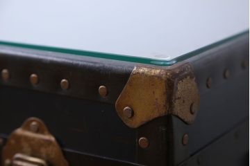 アンティーク家具　イギリスアンティーク　トランクセンターテーブル