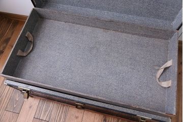 アンティーク家具　イギリスアンティーク　トランクセンターテーブル