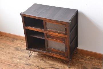 アンティーク家具　アンティーク　鉄脚付きガラス戸棚