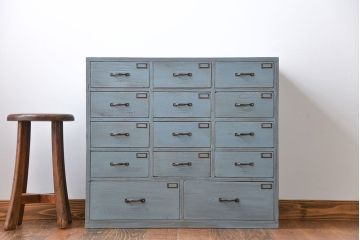 アンティーク家具　アンティークペイント　14杯引き出し