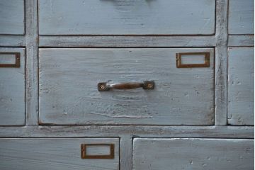 アンティーク家具　アンティークペイント　14杯引き出し