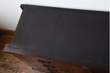 アンティーク家具　古民具・骨董　漆の質感が味わい深い水屋箪笥サイドボード