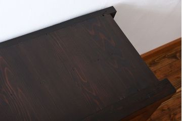 アンティーク家具　古民具・骨董　漆の質感が味わい深い水屋箪笥サイドボード