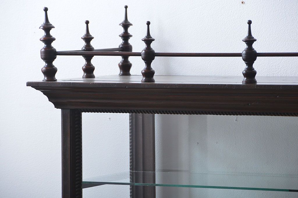 アンティーク家具　大正ロマン　天枠付き!古いタバコ屋のアンティークガラスケース