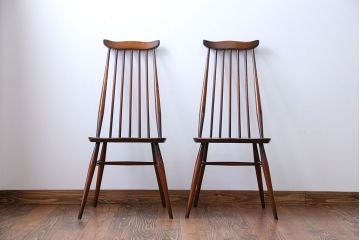 ヴィンテージ家具　イギリスビンテージ　アーコール　ゴールドスミスチェア2脚セット(2)