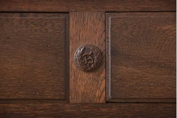 アンティーク家具　アンティーク　ナラ材の上質なチェスト