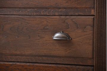 アンティーク家具　アンティーク　ナラ材の上質なチェスト